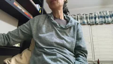 wishlist on bio online show from November 13, 11:03 pm