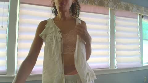 wishlist on bio online show from July 27, 6:15 pm