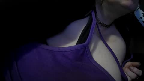 Alli Kat online show from December 21, 2:35 pm