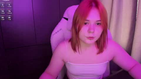 Snapshot of alli_zi chatting on June 13, 12:47 pm Blair online show from June 13, 12:47 pm