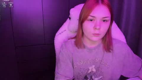 Snapshot of alli_zi chatting on June 29, 6:08 pm Blair online show from June 29, 6:08 pm