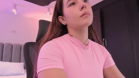 Snapshot of allicelover chatting on November 15, 11:51 am ALLICE online show from November 15, 11:51 am