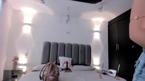 ALLICE online show from May 6, 12:32 pm