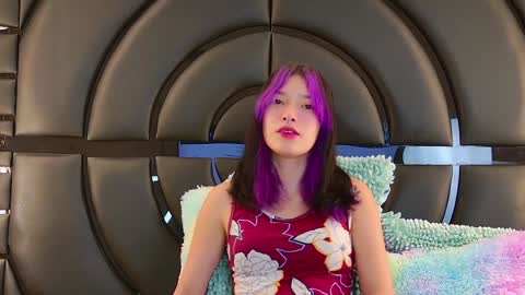 Allicia online show from January 7, 7:17 pm