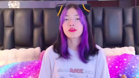 Allicia online show from February 3, 7:10 pm