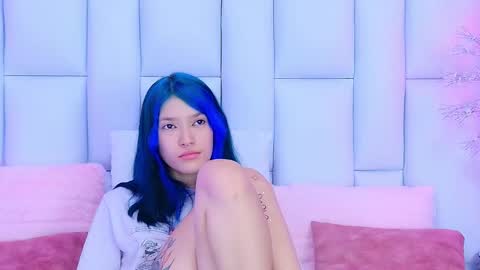 Allicia online show from March 7, 10:54 pm