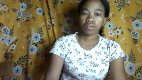 alliciax632770q online show from June 24, 11:26 pm