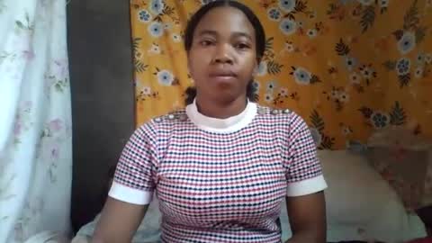 alliciax632770q online show from June 27, 6:29 am