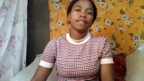 alliciax632770q online show from July 6, 12:35 pm