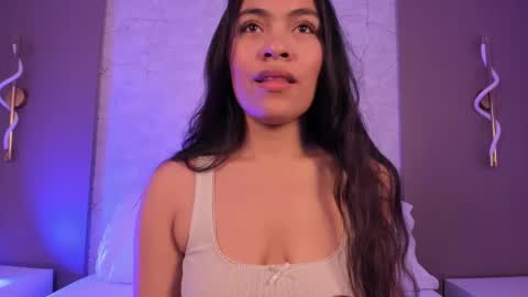 A L L I E online show from February 13, 2:40 am