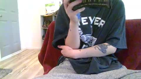 alliebearx online show from January 30, 9:47 pm