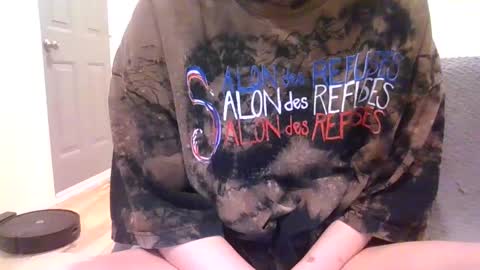 alliebearx online show from February 24, 12:30 am