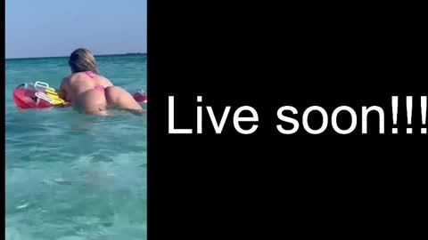 Allie online show from October 3, 4:09 am