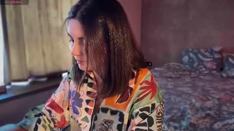 Allie online show from August 7, 10:28 am