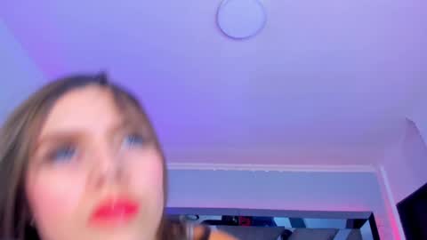 Snapshot of allijadid chatting on January 27, 10:49 am online show from January 27, 10:49 am