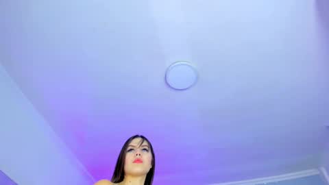 Snapshot of allijadid chatting on February 21, 10:39 am online show from February 21, 10:39 am