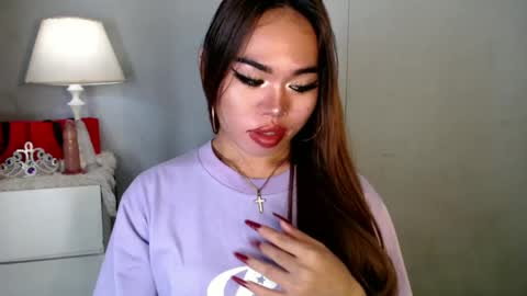 Snapshot of allirah20x chatting on December 20, 6:45 pm Allirah online show from December 20, 6:45 pm