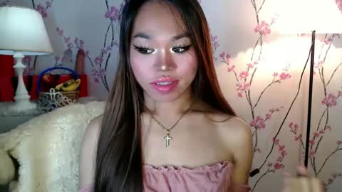 Snapshot of allirah20x chatting on January 24, 6:56 pm Allirah online show from January 24, 6:56 pm