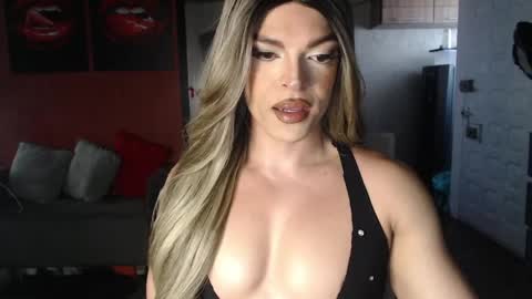 Allison Victoria online show from May 10, 1:16 pm
