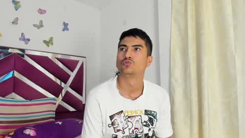 AllisonJustin online show from January 11, 3:02 am