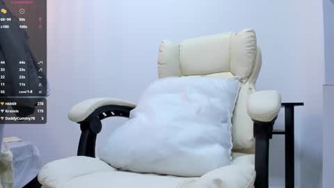 Alli  online show from February 15, 2:37 am