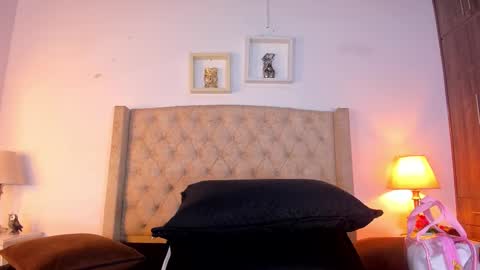 allisson online show from February 19, 12:01 pm