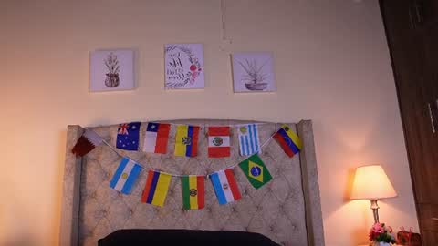 Snapshot of allisson_m chatting on June 17, 12:07 pm allisson online show from June 17, 12:07 pm