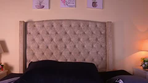 Snapshot of allisson_m chatting on July 22, 12:08 pm allisson online show from July 22, 12:08 pm