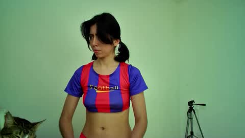 Snapshot of allisson_rose chatting on September 24, 8:01 pm Alli online show from September 24, 8:01 pm