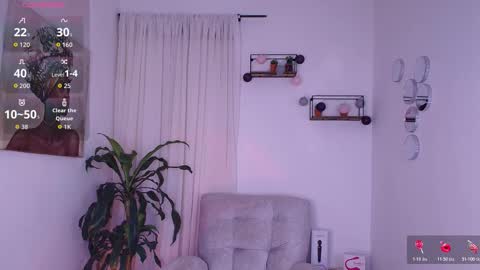 Allisxn Fox online show from March 15, 4:18 am