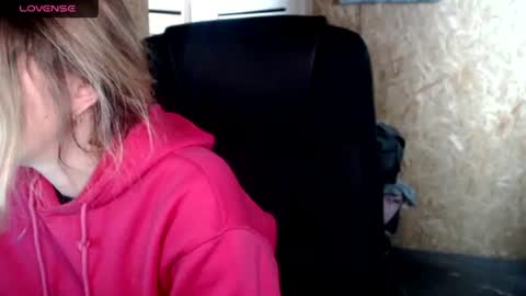 Snapshot of alllexandra chatting on July 9, 7:45 am alllexandra online show from July 9, 7:45 am