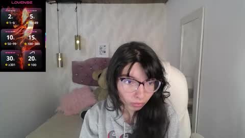 alison online show from February 23, 7:44 pm