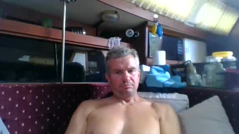 Snapshot of allnaked4 chatting on May 17, 9:33 pm allnaked4 online show from May 17, 9:33 pm
