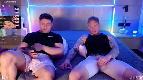 Justin online show from November 30, 8:35 pm