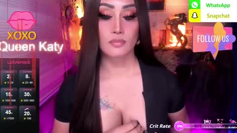 Snapshot of alluring_gemini chatting on October 6, 6:05 pm Queen Majesty Katy online show from October 6, 6:05 pm