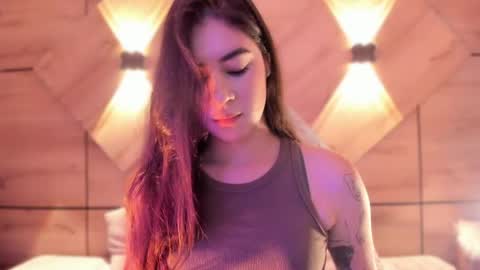 Ally  online show from April 28, 11:54 pm