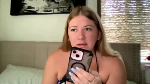 allyanalangel online show from February 28, 4:30 pm