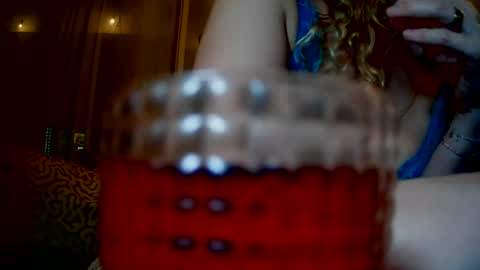 allycat4xoxo online show from July 18, 4:05 am