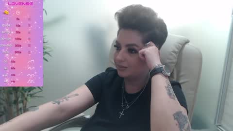 Snapshot of allyiah chatting on December 27, 10:16 pm online show from December 27, 10:16 pm