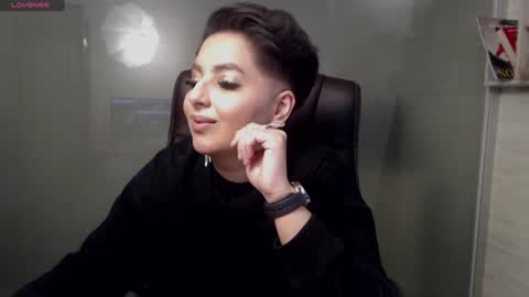 Snapshot of allyiah chatting on February 8, 2:36 am online show from February 8, 2:36 am