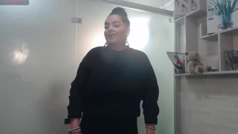 Snapshot of allyiah chatting on March 7, 8:44 pm online show from March 7, 8:44 pm