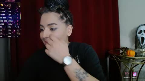 Snapshot of allyiah chatting on October 16, 6:42 pm online show from October 16, 6:42 pm