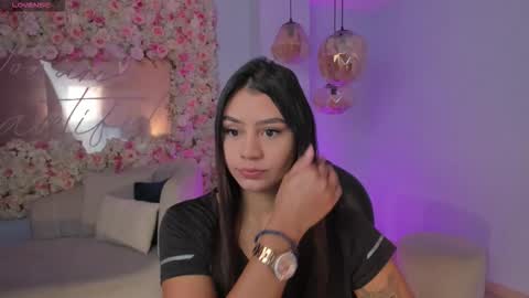 Alisson online show from November 18, 10:20 am