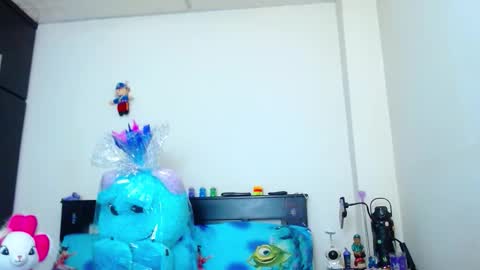 Allyson collins online show from September 16, 4:02 am