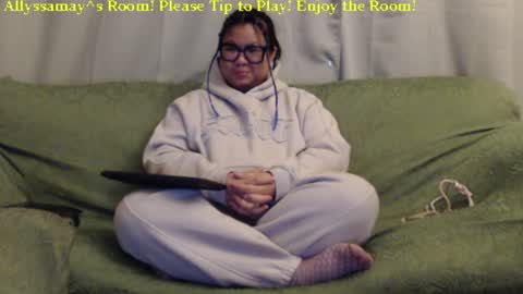 Snapshot of allyssamay chatting on January 11, 3:55 am Allyssamay online show from January 11, 3:55 am