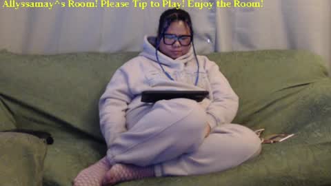 Snapshot of allyssamay chatting on January 11, 6:56 am Allyssamay online show from January 11, 6:56 am