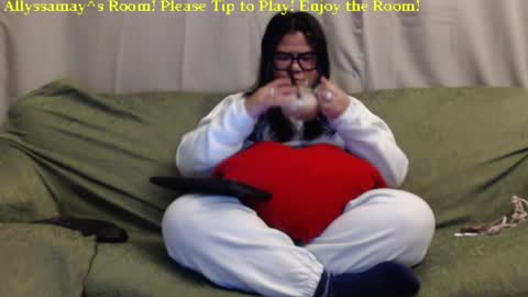 Snapshot of allyssamay chatting on January 18, 3:20 am Allyssamay online show from January 18, 3:20 am