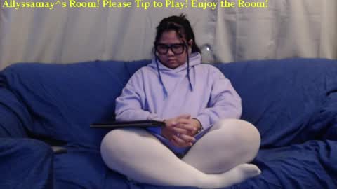 Snapshot of allyssamay chatting on January 23, 6:49 am Allyssamay online show from January 23, 6:49 am