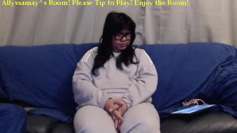 Snapshot of allyssamay chatting on January 26, 6:28 am Allyssamay online show from January 26, 6:28 am