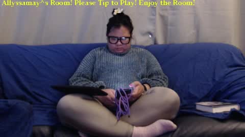 Snapshot of allyssamay chatting on February 27, 6:40 am Allyssamay online show from February 27, 6:40 am